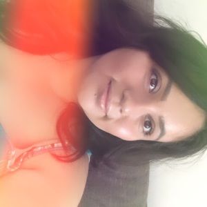 Meet your Posher, Carina j.